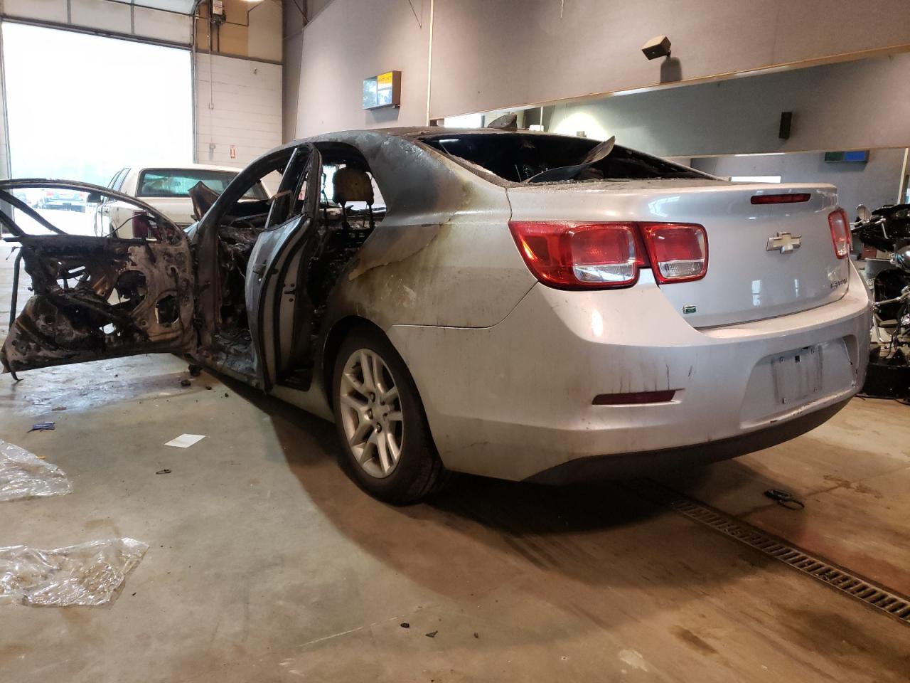 Photo 3 from auction – 2016 CHEVROLET MALIBU LIM with VIN 1G11C5SA7GF128914