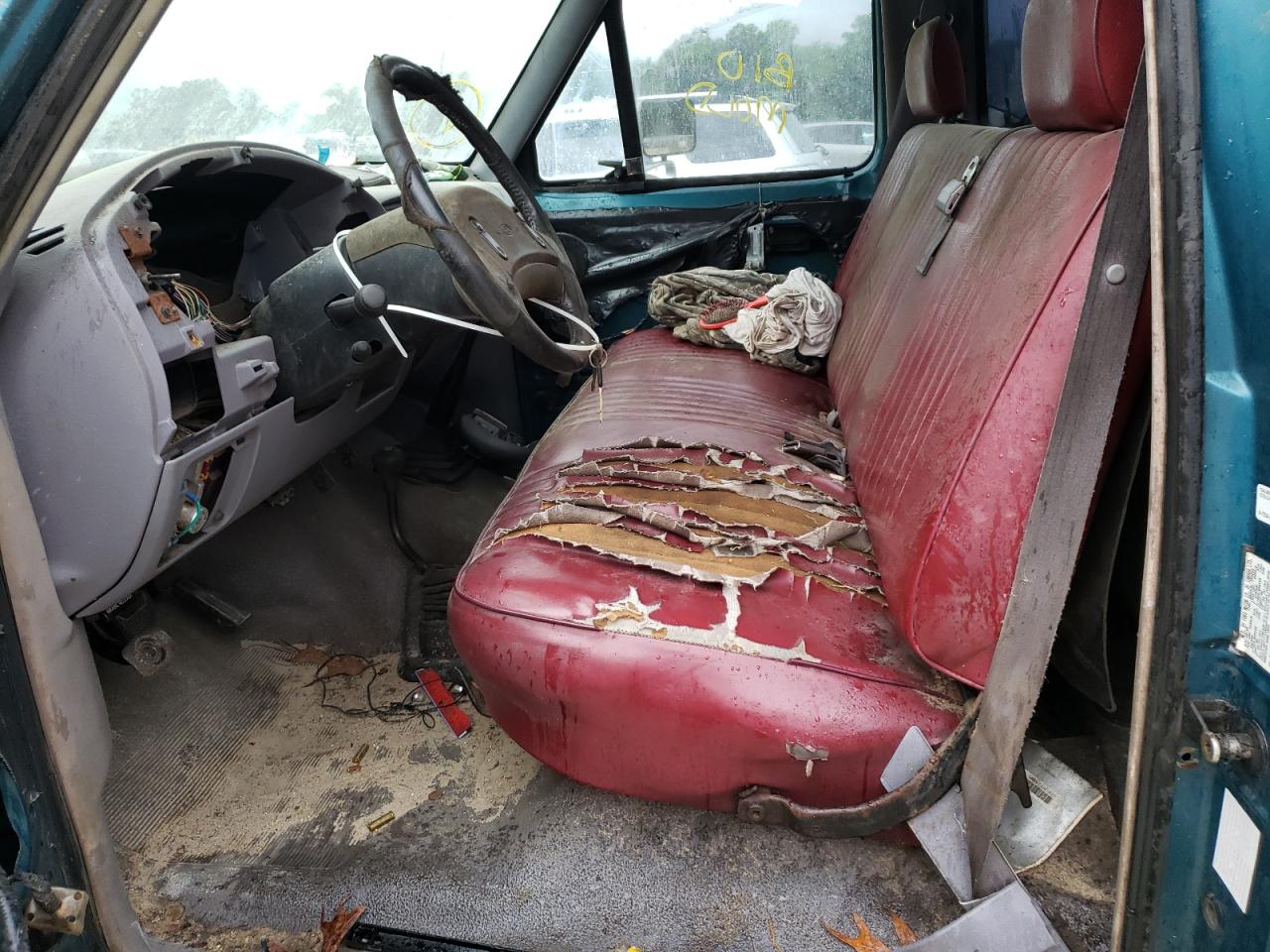 Photo 5 from auction – 1995 FORD F250 with VIN 2FTHF26H0SCA76937