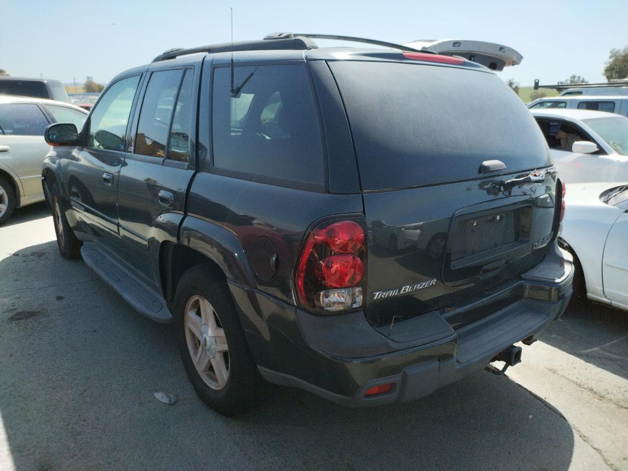 Photo 3 from auction – 2003 CHEVROLET TRAILBLAZE with VIN 1GNDT13S432227686