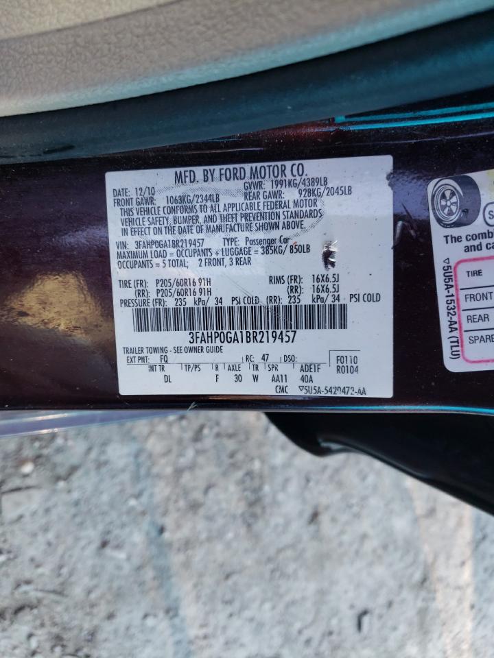 Photo 10 from auction – 2011 FORD FUSION S with VIN 3FAHP0GA1BR219457
