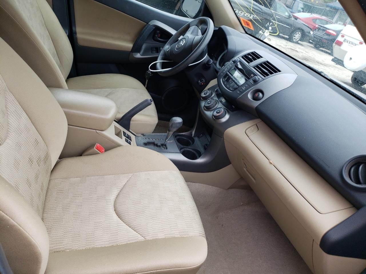 Photo 5 from auction – 2010 TOYOTA RAV4 with VIN 2T3BF4DV7AW027620