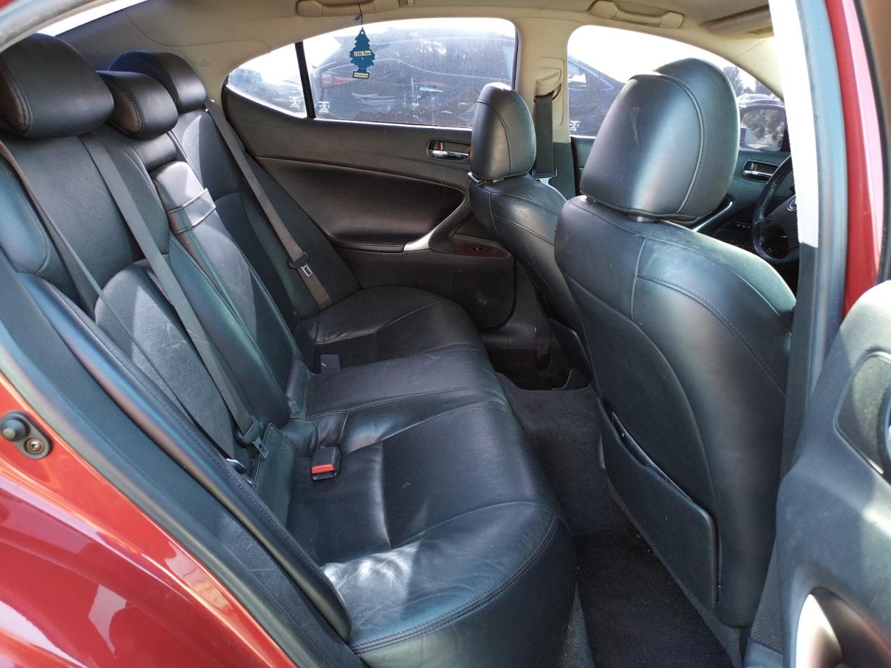 Photo 6 from auction – 2006 LEXUS IS 350 with VIN JTHBE262X65005103