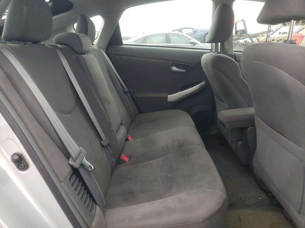 Photo 6 from auction – 2011 TOYOTA PRIUS with VIN JTDKN3DUXB1474026
