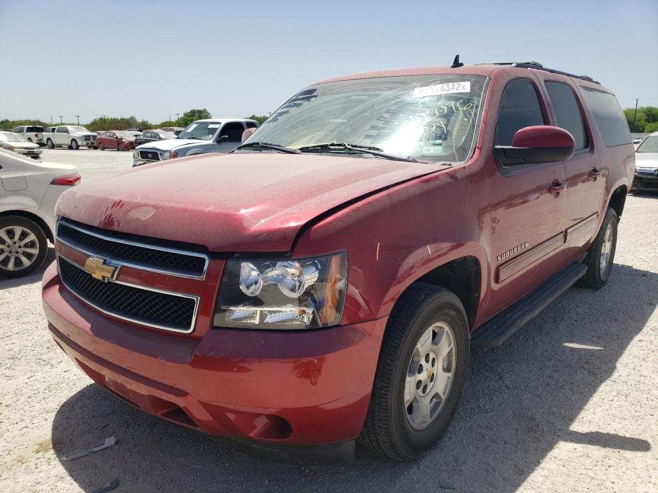 Photo 2 from auction – 2013 CHEVROLET SUBURBAN C with VIN 1GNSCHE00DR182699