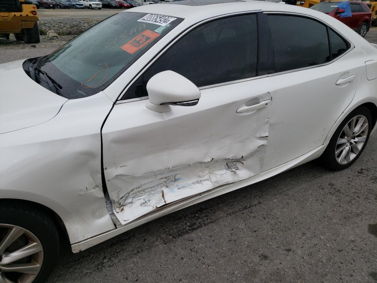 Photo 9 from auction – 2016 LEXUS IS 200T with VIN JTHBA1D29G5010738