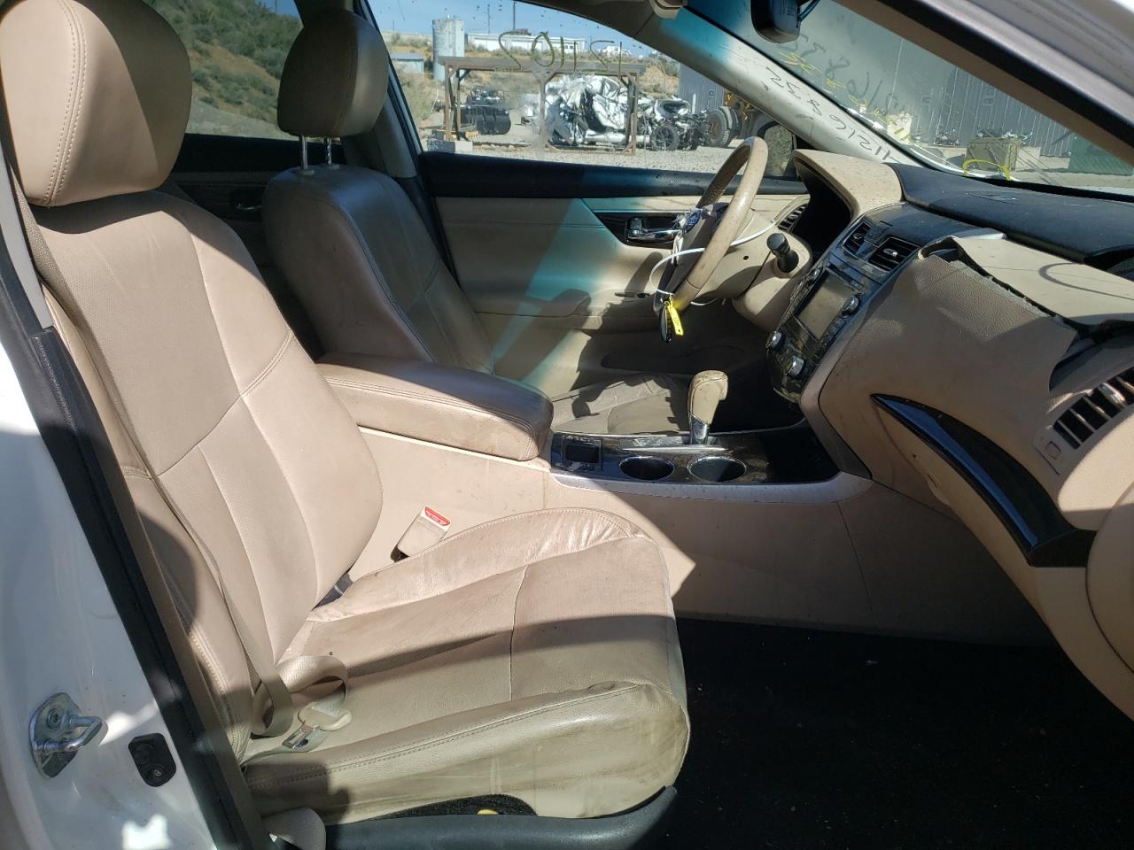 Photo 5 from auction – 2015 NISSAN ALTIMA 2.5 with VIN 1N4AL3AP5FN406513