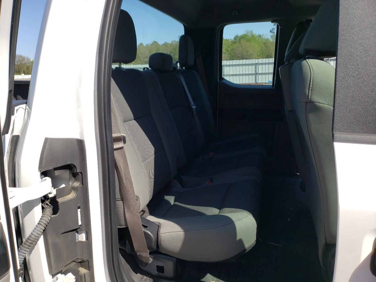 Photo 6 from auction – 2015 FORD F150 SUPER with VIN 1FTEX1EP8FFA66749