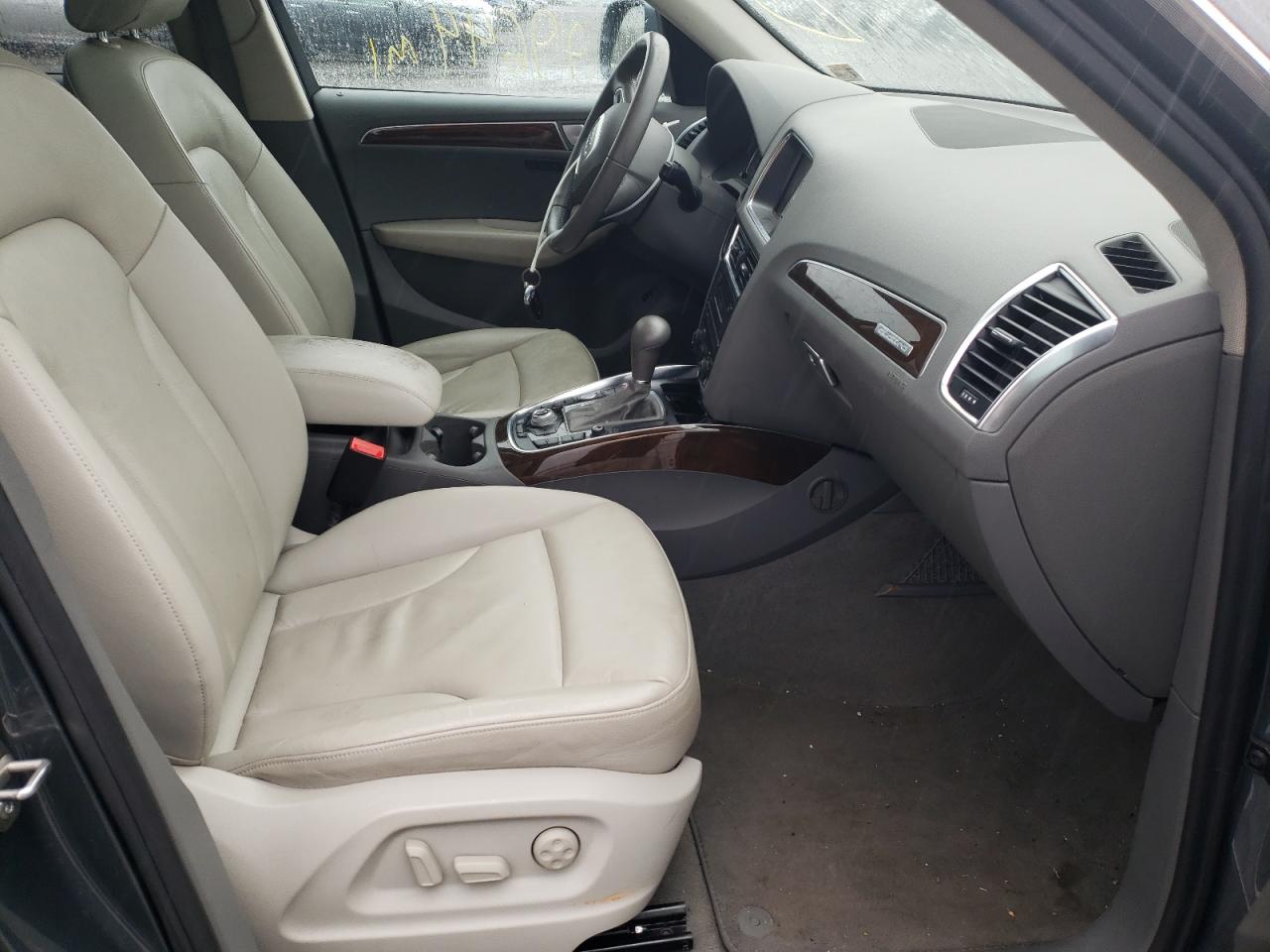 Photo 5 from auction – 2012 AUDI Q5 PREMIUM with VIN WA1DKAFP1CA013080