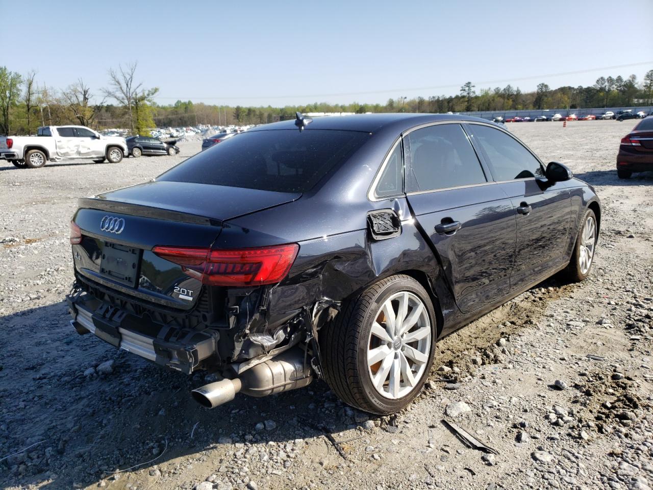 Photo 4 from auction – 2017 AUDI A4 ULTRA P with VIN WAUGMAF46HN071475