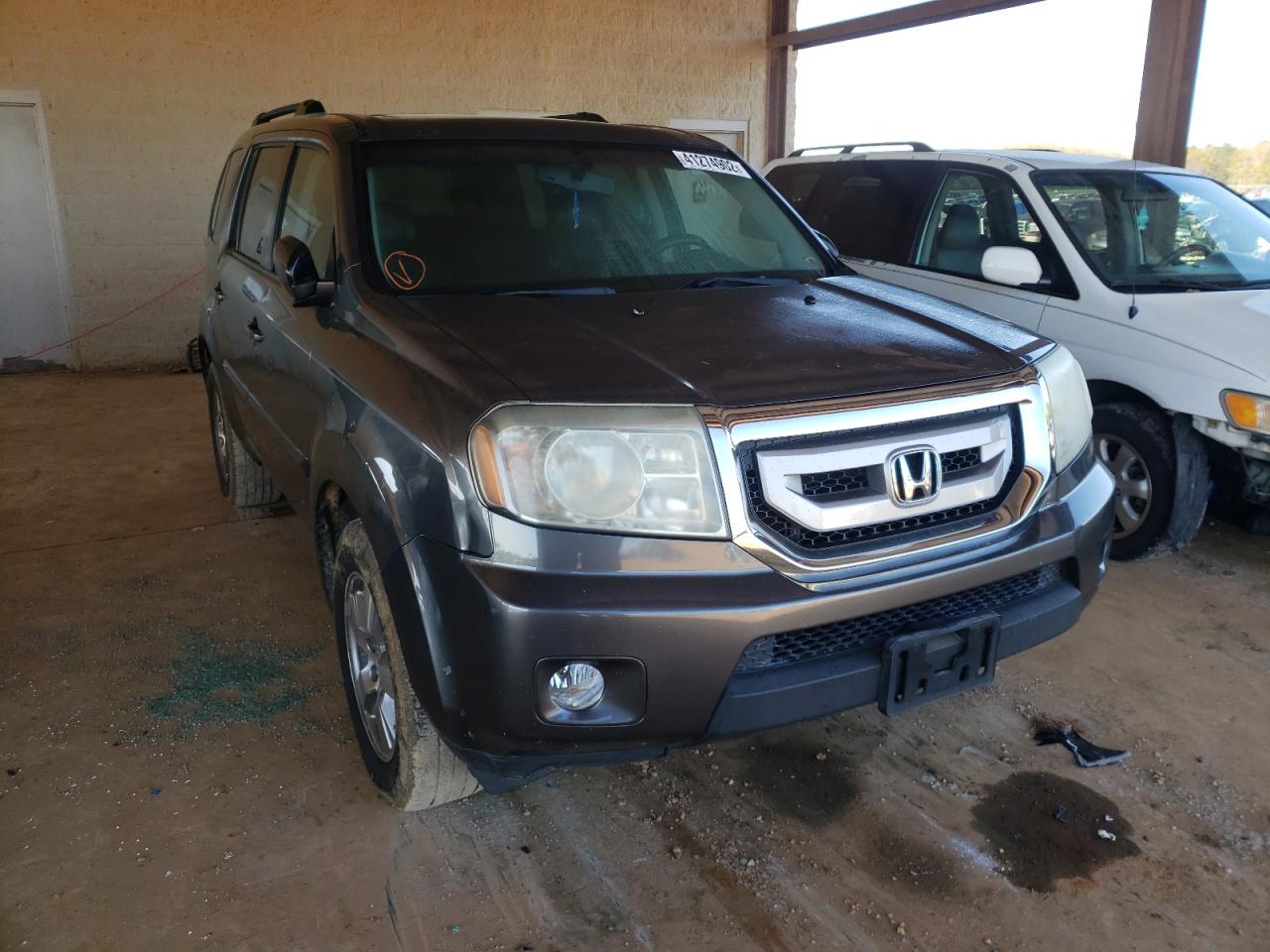HONDA PILOT EXL 2011 with VIN 5FNYF3H53BB024848 - Photo from auction