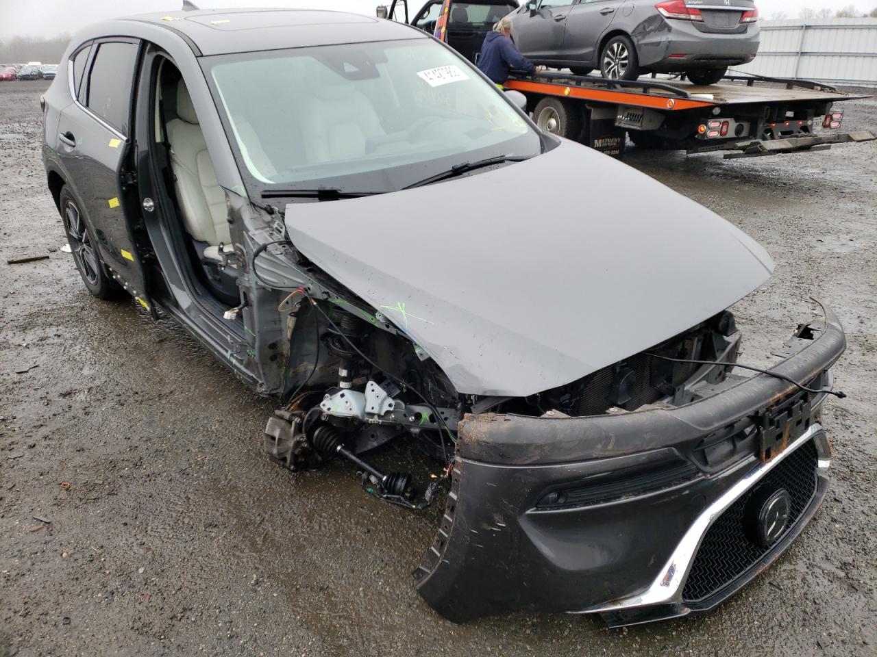 Photo 9 from auction – 2017 MAZDA CX-5 GRAND with VIN JM3KFBDLXH0207246