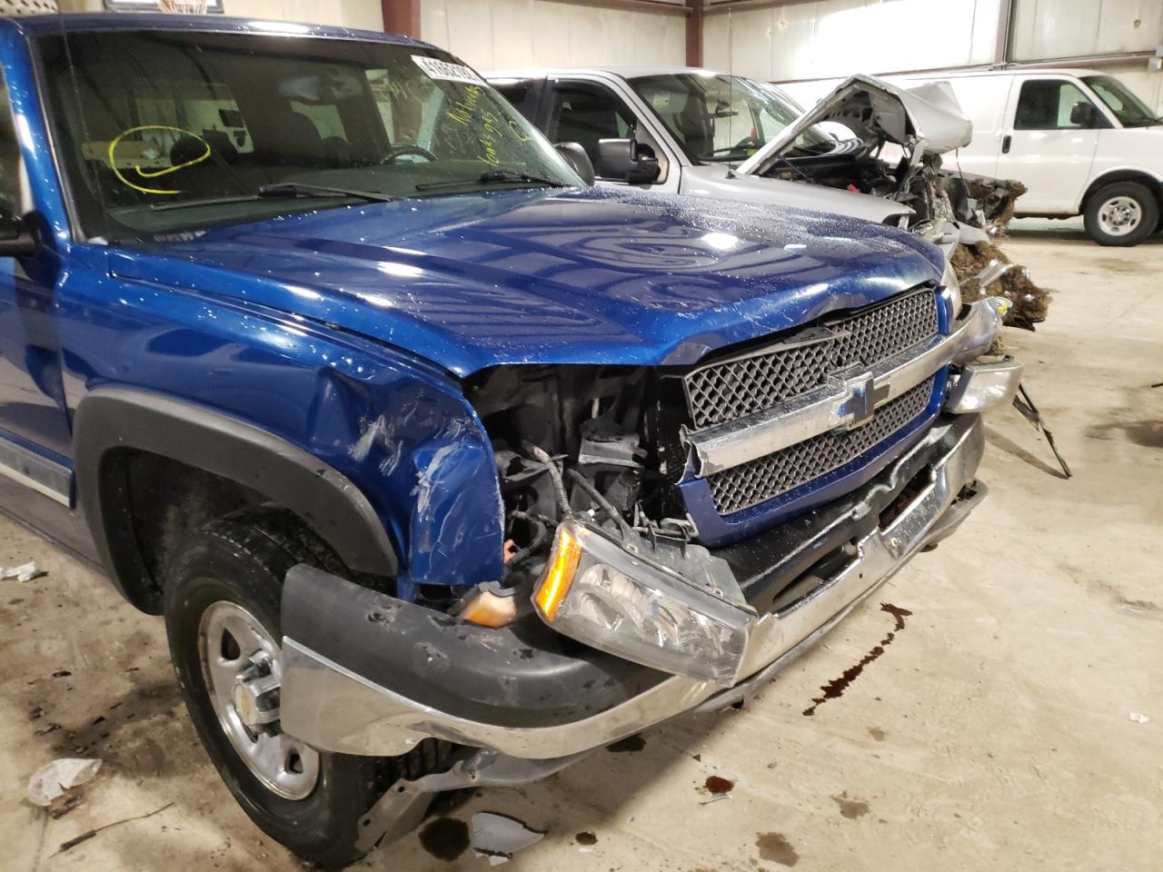 Photo 9 from auction – 2004 CHEVROLET SILVERADO with VIN 2GCEK19T841245836