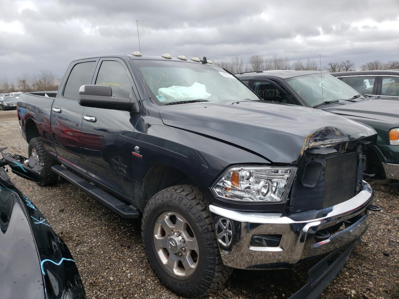 RAM 2500 SLT 2016 with VIN 3C6UR5DL8GG101602 - Photo from auction