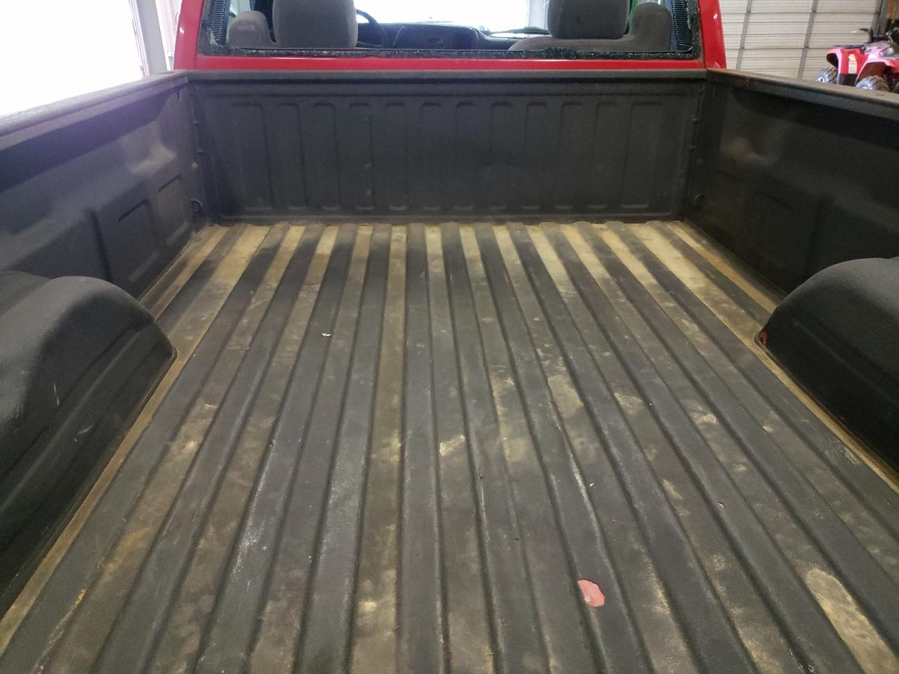 Photo 6 from auction – 2006 GMC SIERRA C25 with VIN 1GTHC24U66E288203