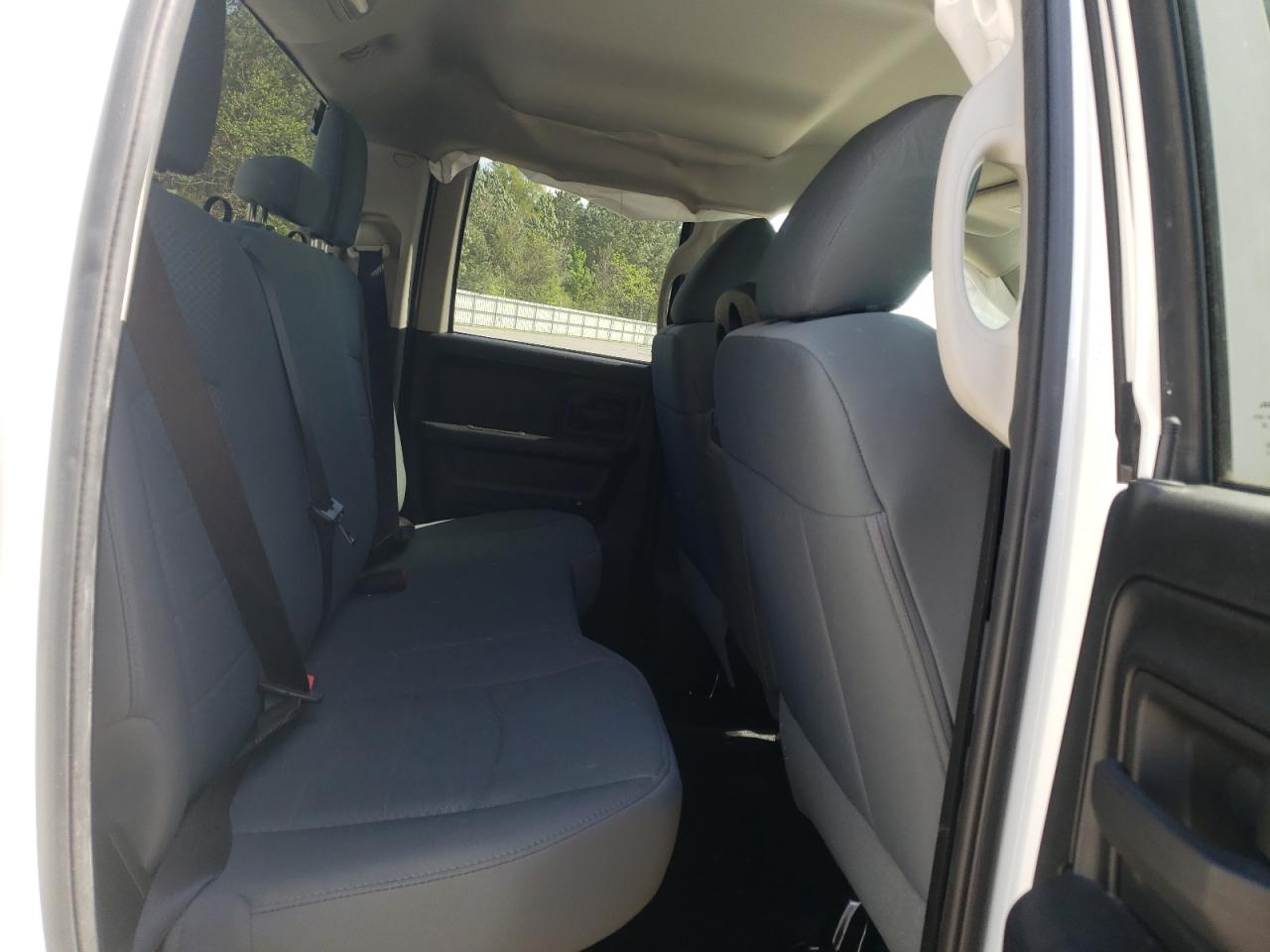 Photo 6 from auction – 2015 RAM 1500 ST with VIN 1C6RR6FT7FS584015