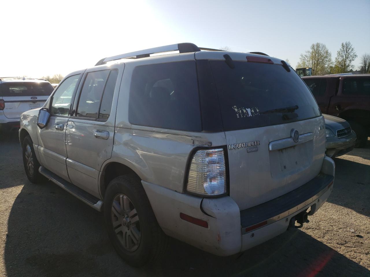 Photo 3 from auction – 2006 MERCURY MOUNTAINEE with VIN 4M2EU48866UJ11739