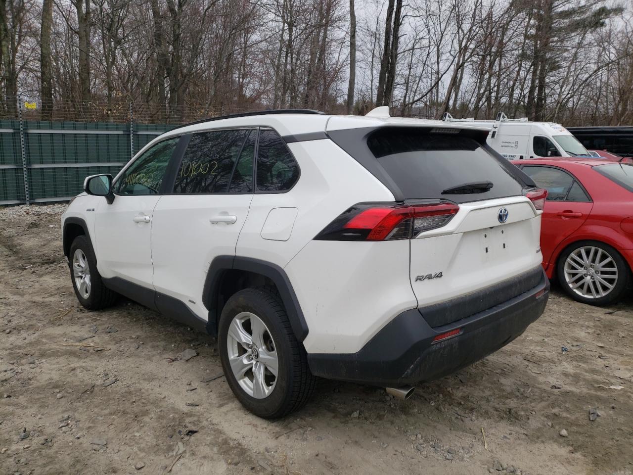 Photo 3 from auction – 2019 TOYOTA RAV4 LE with VIN 2T3MWRFVXKW017023