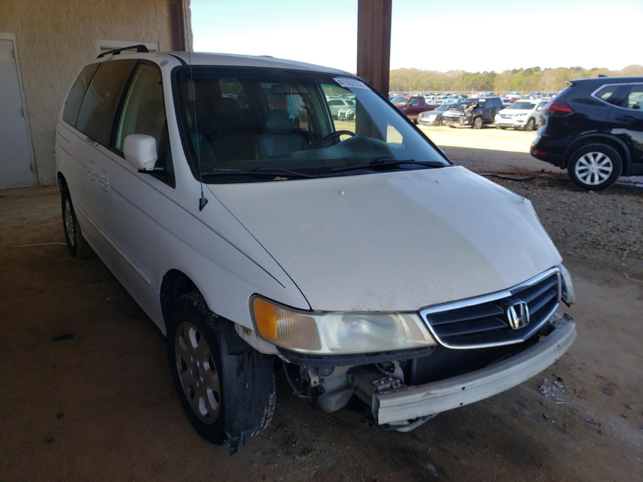 HONDA ODYSSEY EX 2002 with VIN 5FNRL18932B044845 - Photo from auction