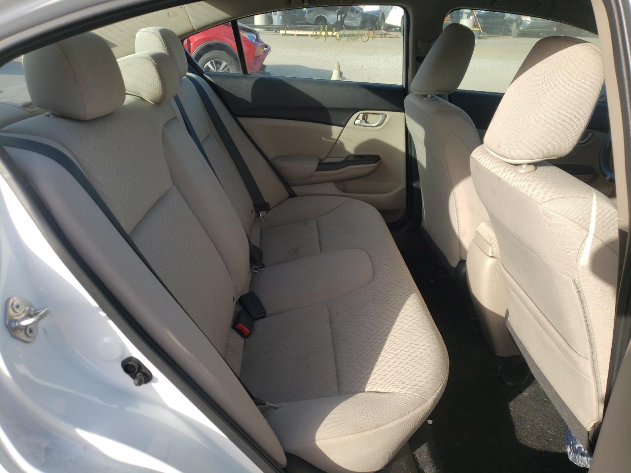 Photo 6 from auction – 2014 HONDA CIVIC LX with VIN 19XFB2F52EE257775