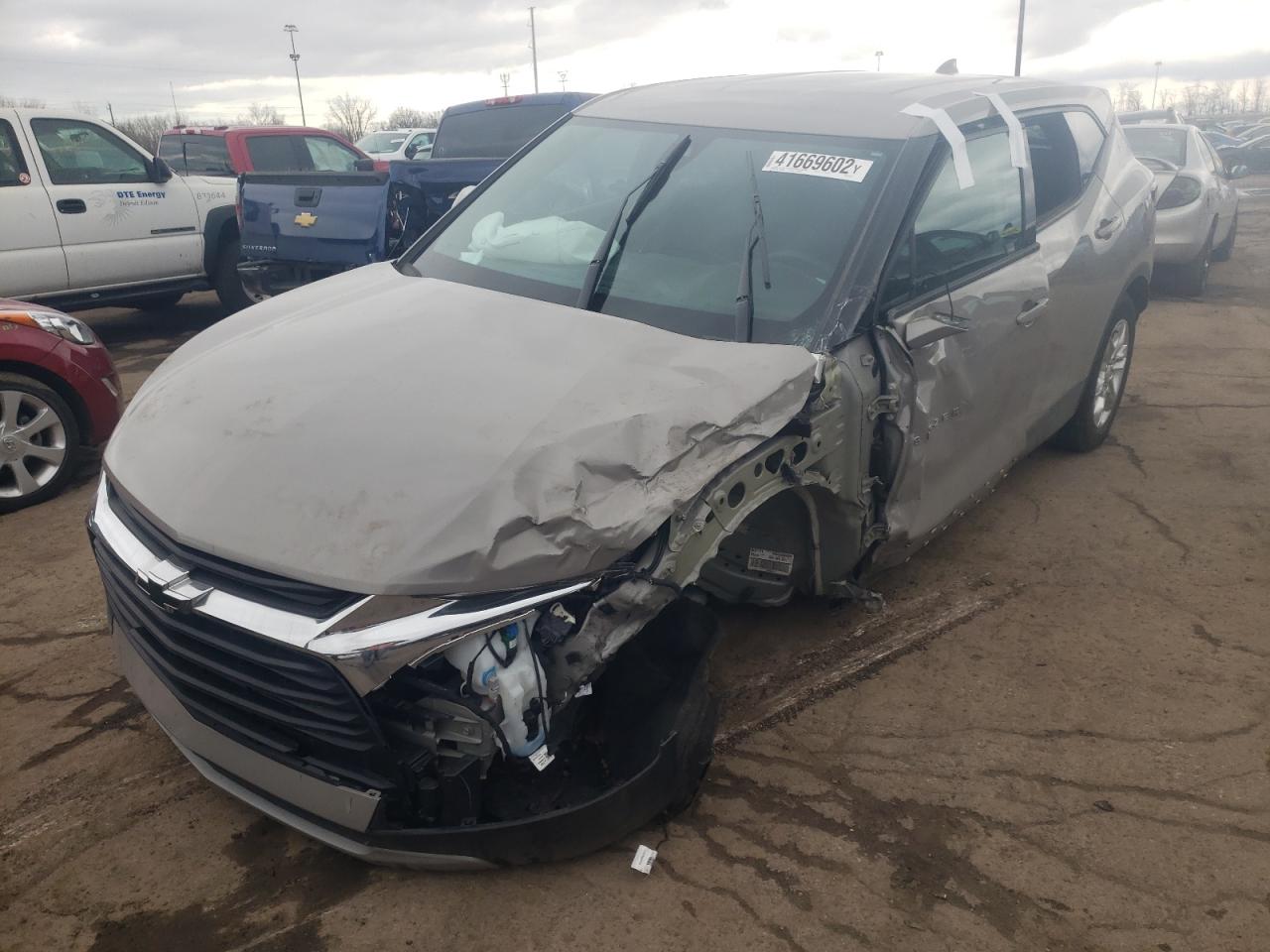 Photo 2 from auction – 2021 CHEVROLET BLAZER 2LT with VIN 3GNKBCR49MS582471