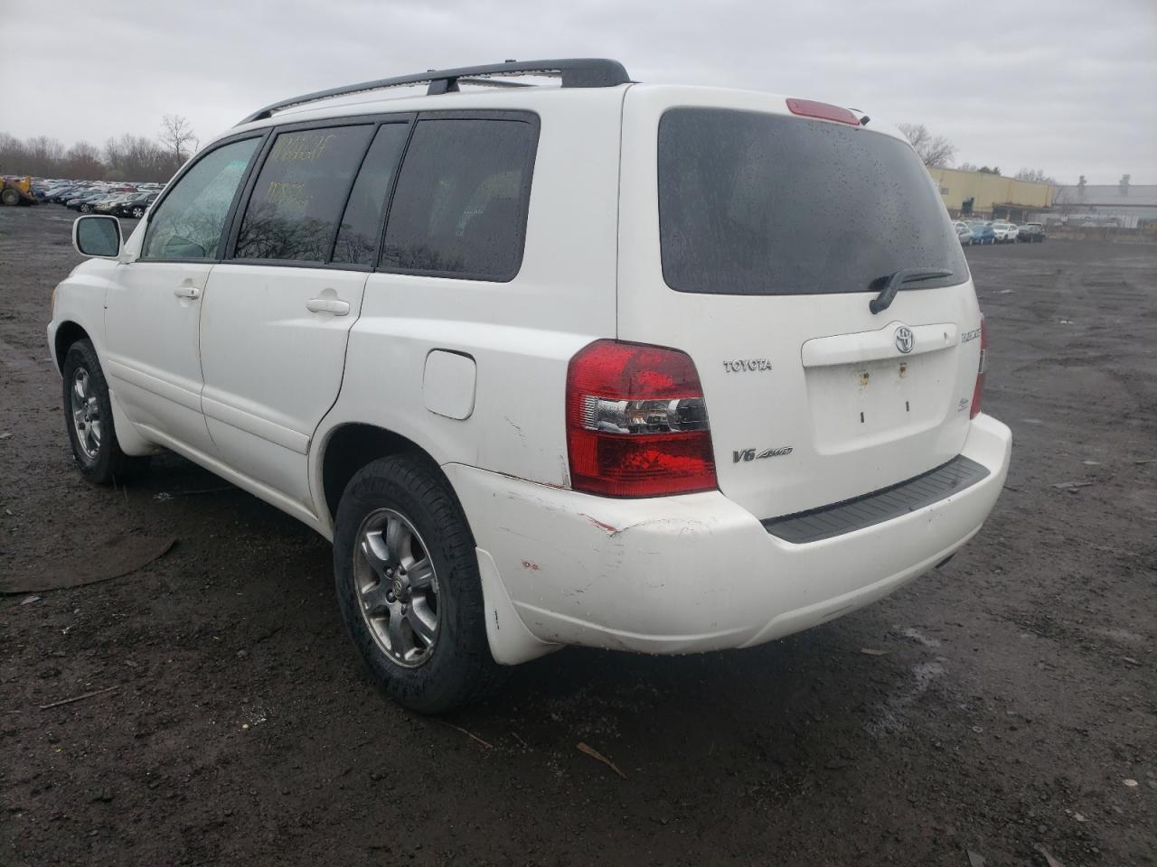 Photo 3 from auction – 2005 TOYOTA HIGHLANDER with VIN JTEEP21A250113620