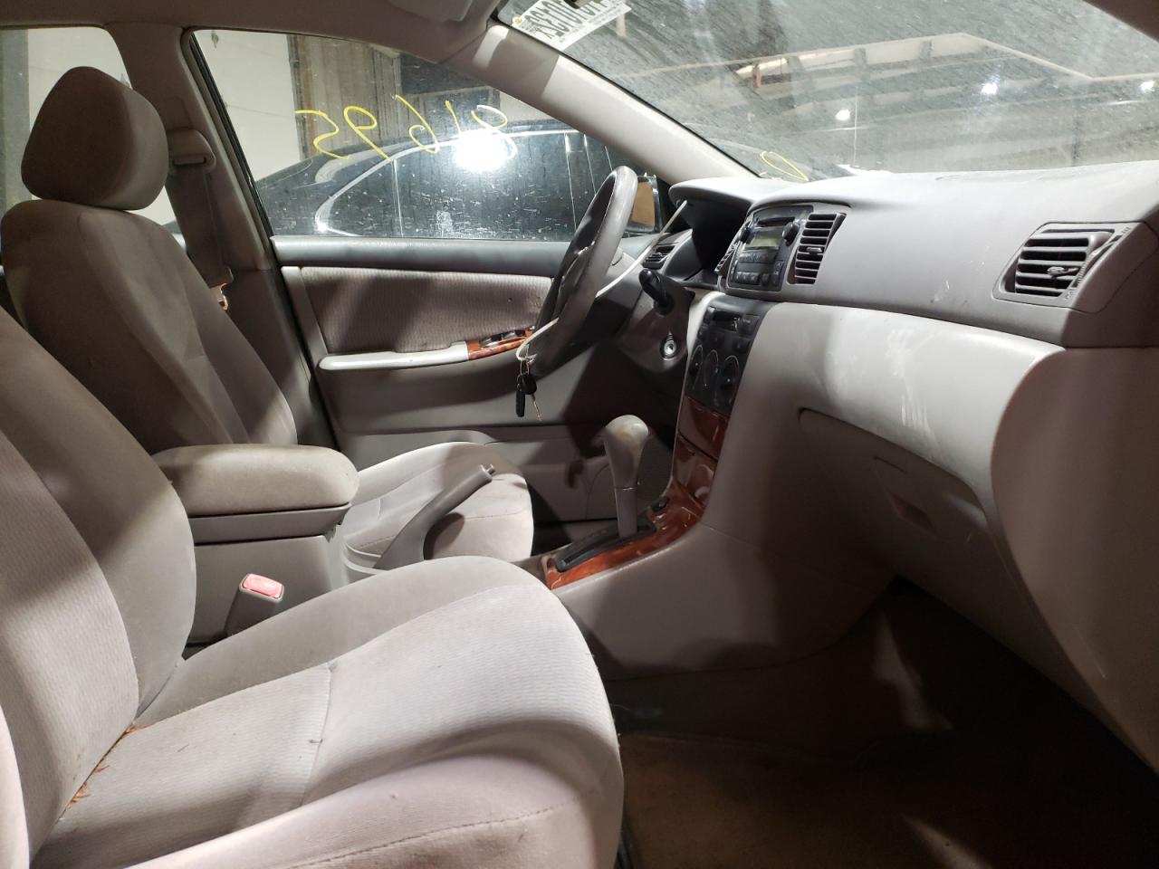 Photo 5 from auction – 2005 TOYOTA COROLLA CE with VIN 2T1BR32E55C490585