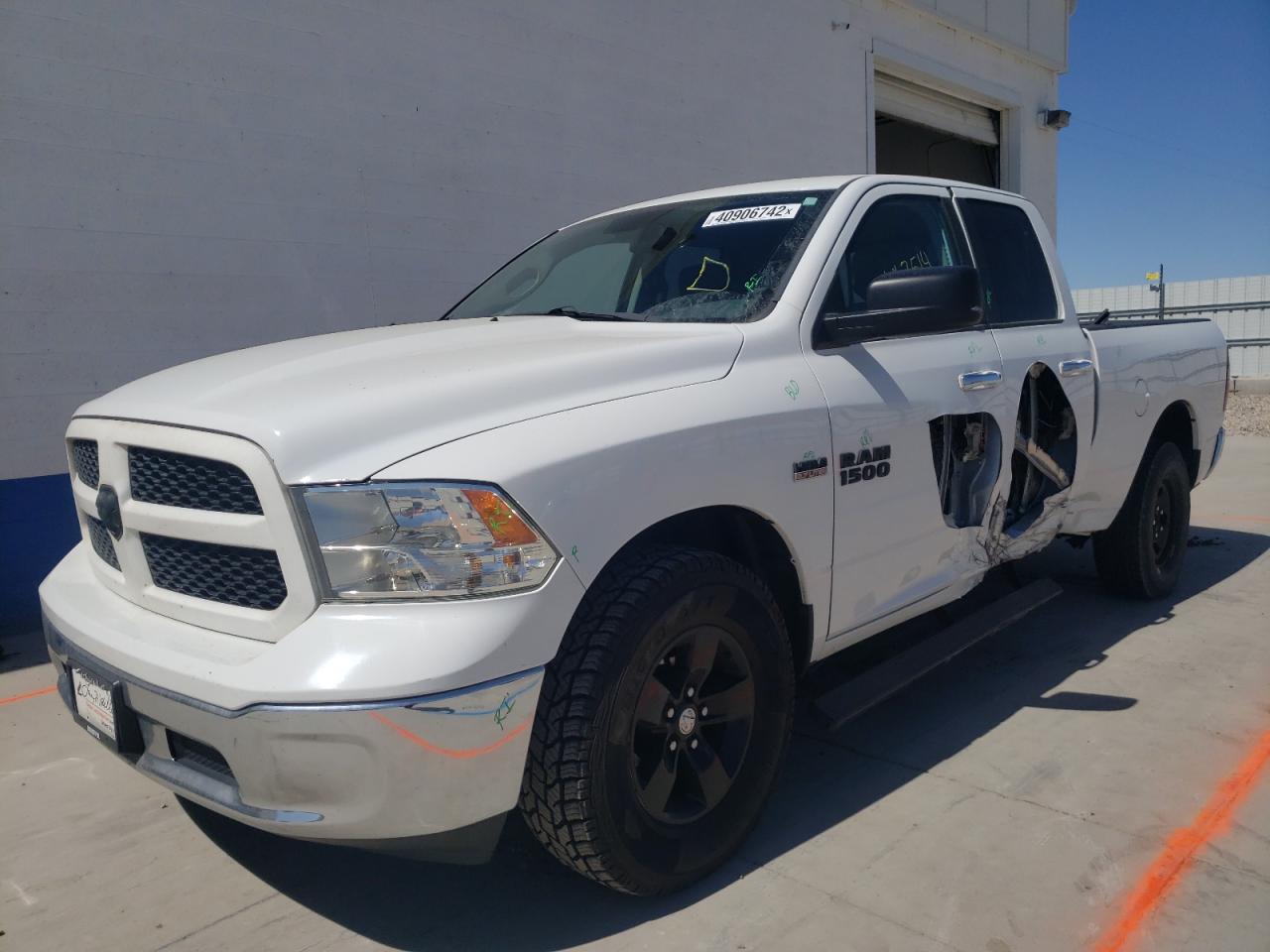صورة رقم 2 من المزاد - 2013 RAM 1500 SLT مع VIN 1C6RR7GT3DS697171