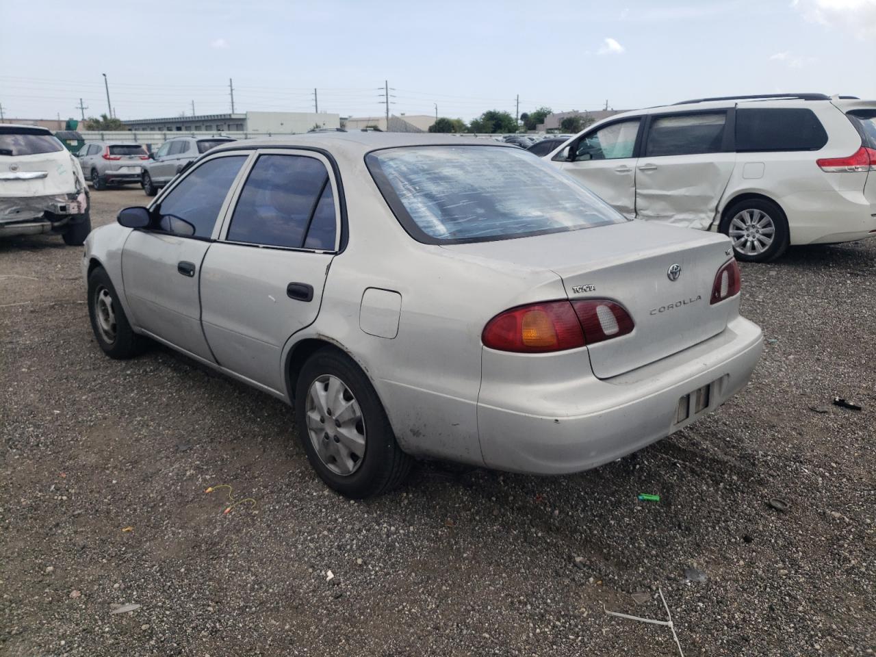 Photo 3 from auction – 2000 TOYOTA COROLLA VE with VIN 1NXBR12E0YZ353559