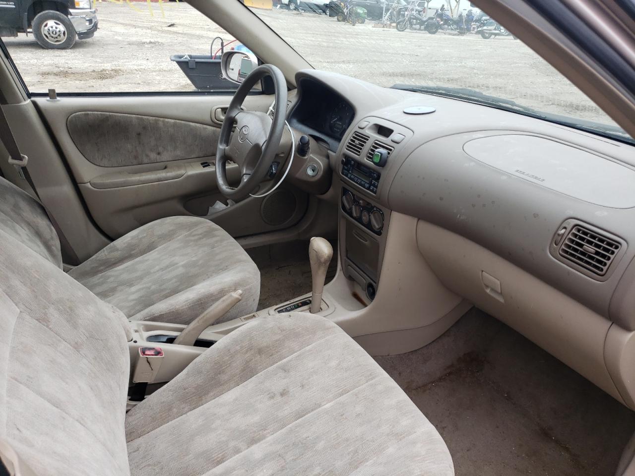 Photo 5 from auction – 1998 TOYOTA COROLLA VE with VIN 2T1BR18E4WC079465
