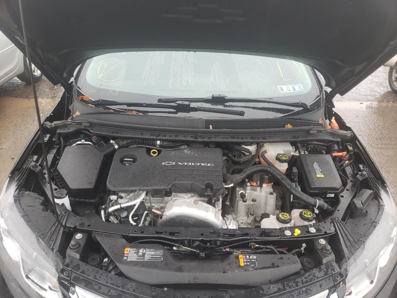Photo 7 from auction – 2017 CHEVROLET VOLT PREMI with VIN 1G1RD6S5XHU180687