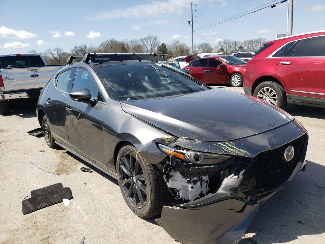 Photo 9 from auction – 2019 MAZDA 3 PREMIUM with VIN JM1BPANM9K1140633