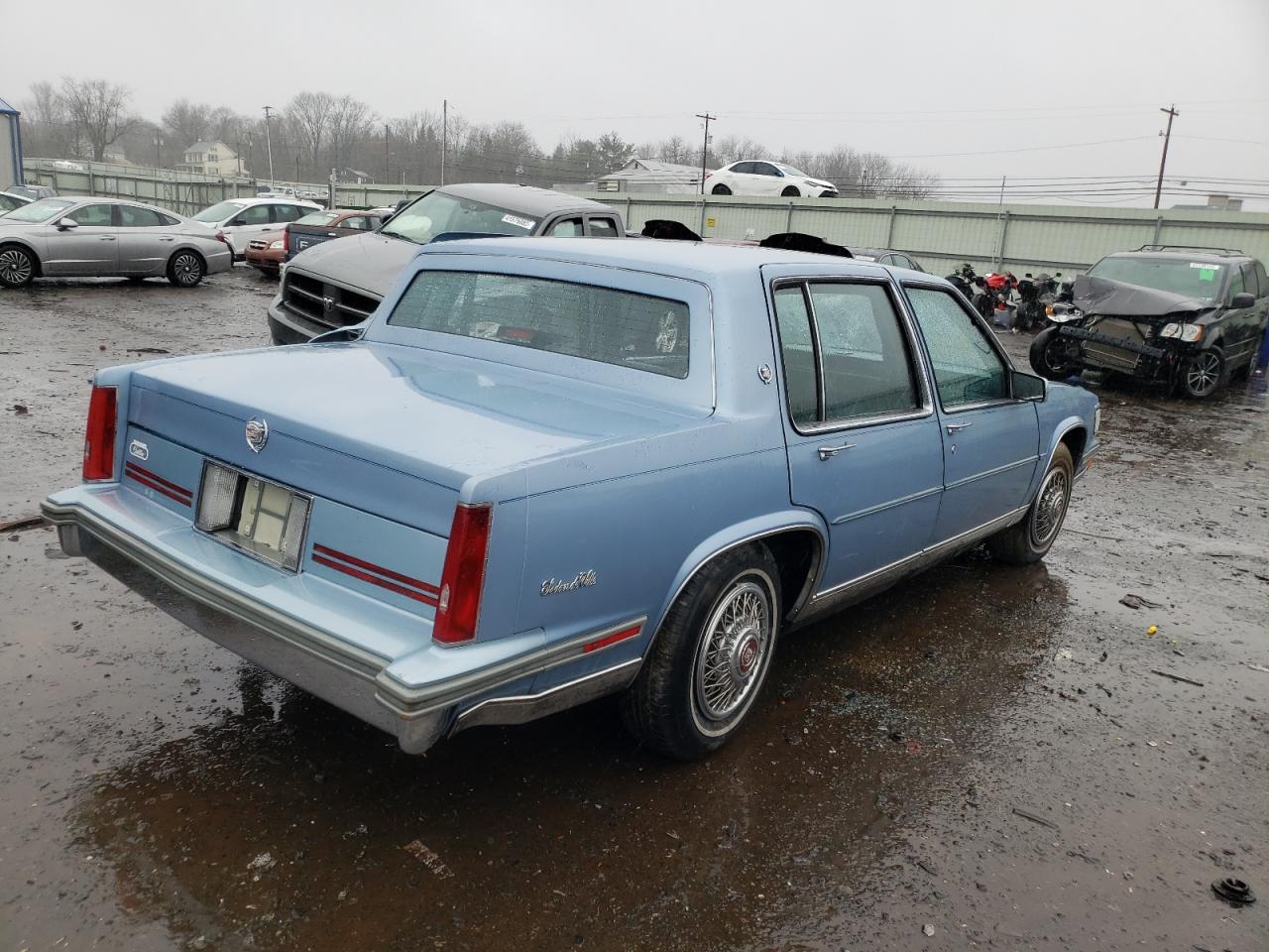 Photo 4 from auction – 1987 CADILLAC DEVILLE with VIN 1G6CD5186H4348928