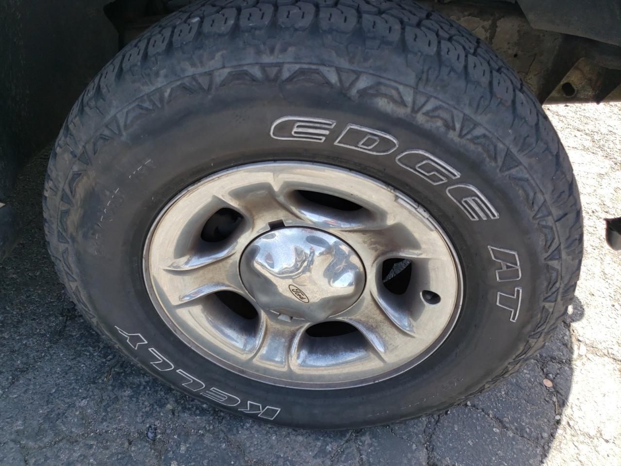 Photo 9 from auction – 2001 FORD F150 SUPER with VIN 1FTRW08L51KF39157