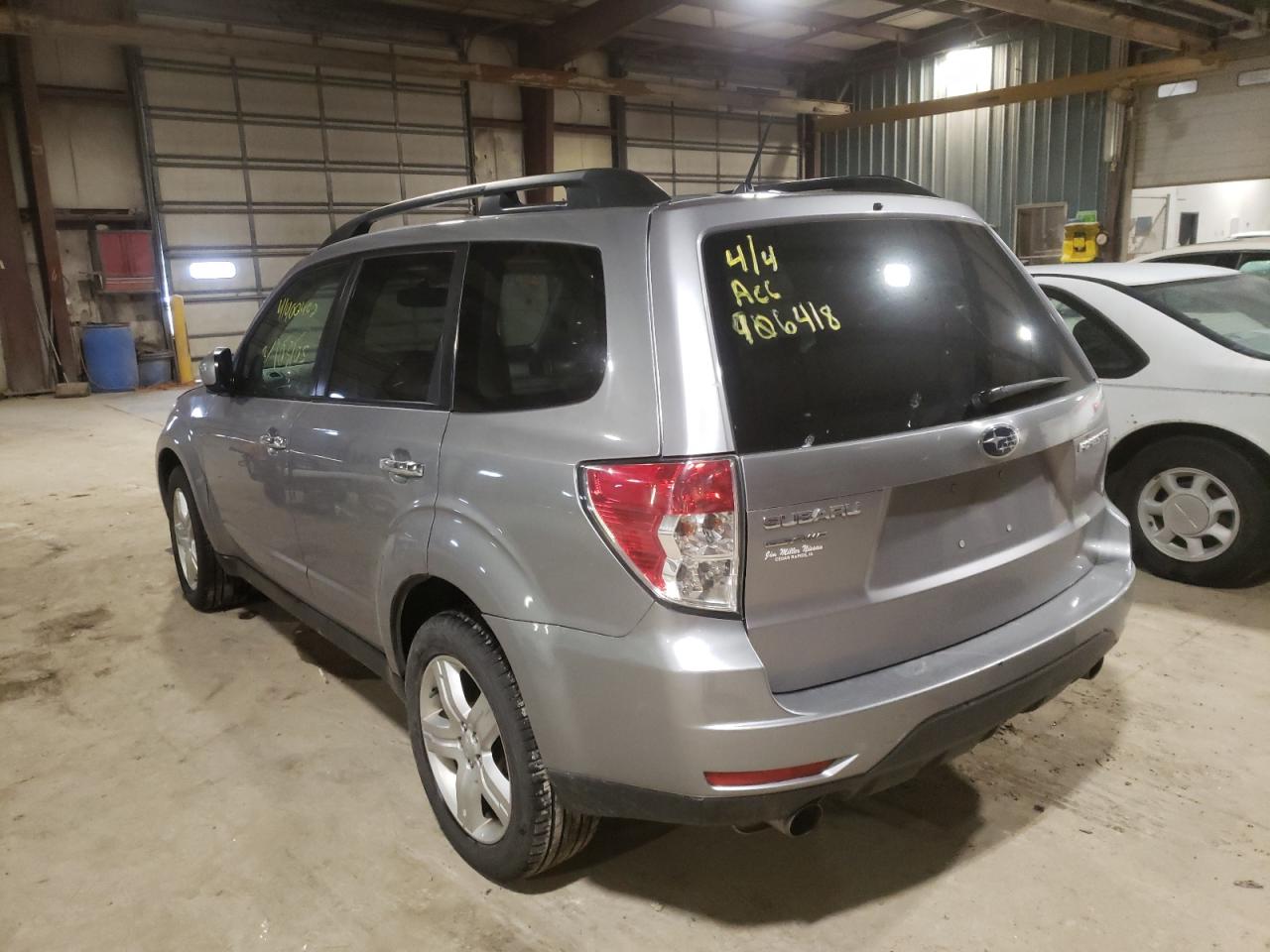 Photo 3 from auction – 2010 SUBARU FORESTER with VIN JF2SH6DC9AH906418