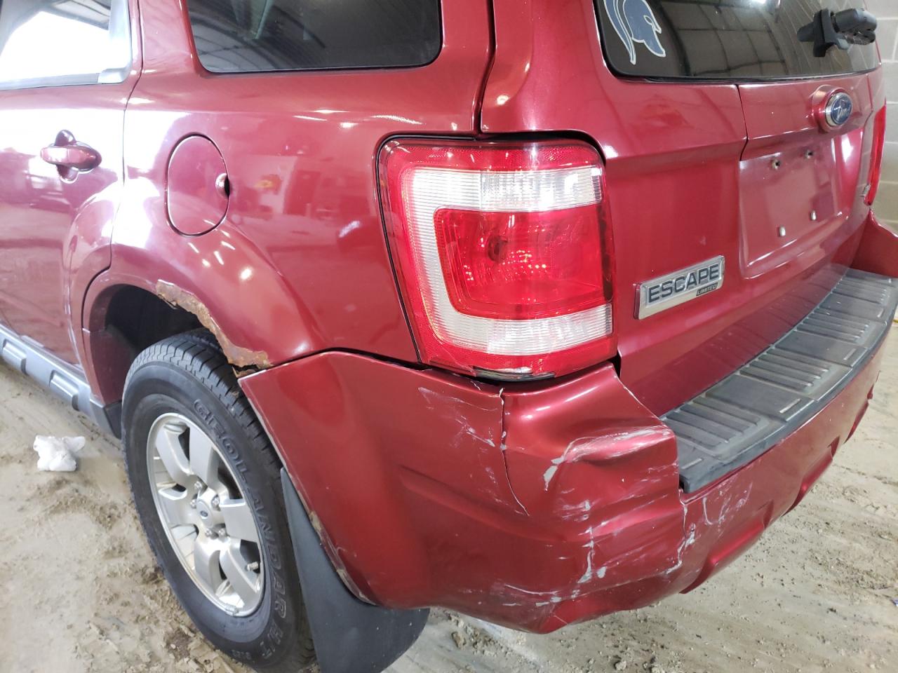 Photo 9 from auction – 2008 FORD ESCAPE LIM with VIN 1FMCU94128KA99893