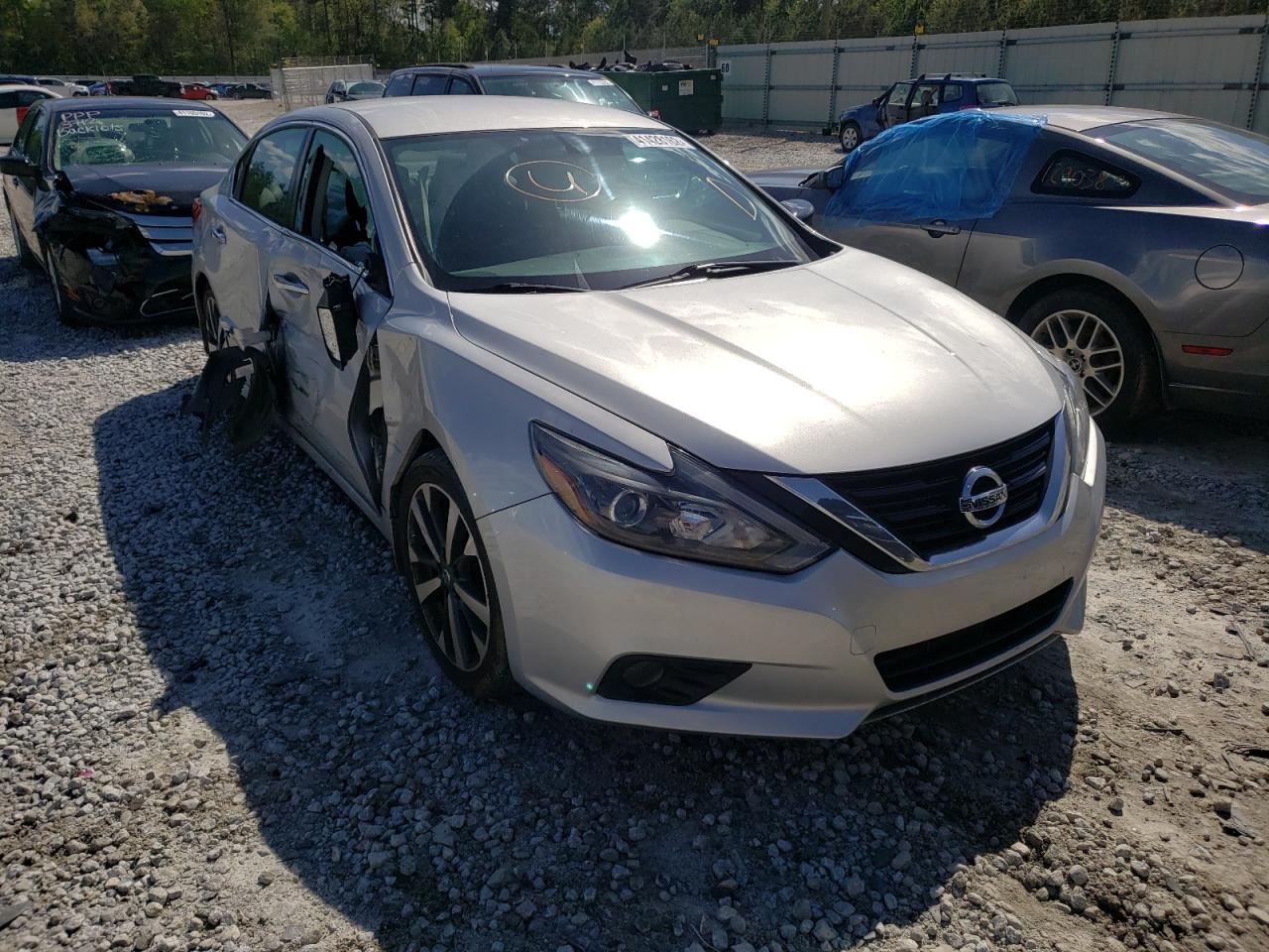 NISSAN ALTIMA 2.5 2017 with VIN 1N4AL3AP7HC232295 - Photo from auction