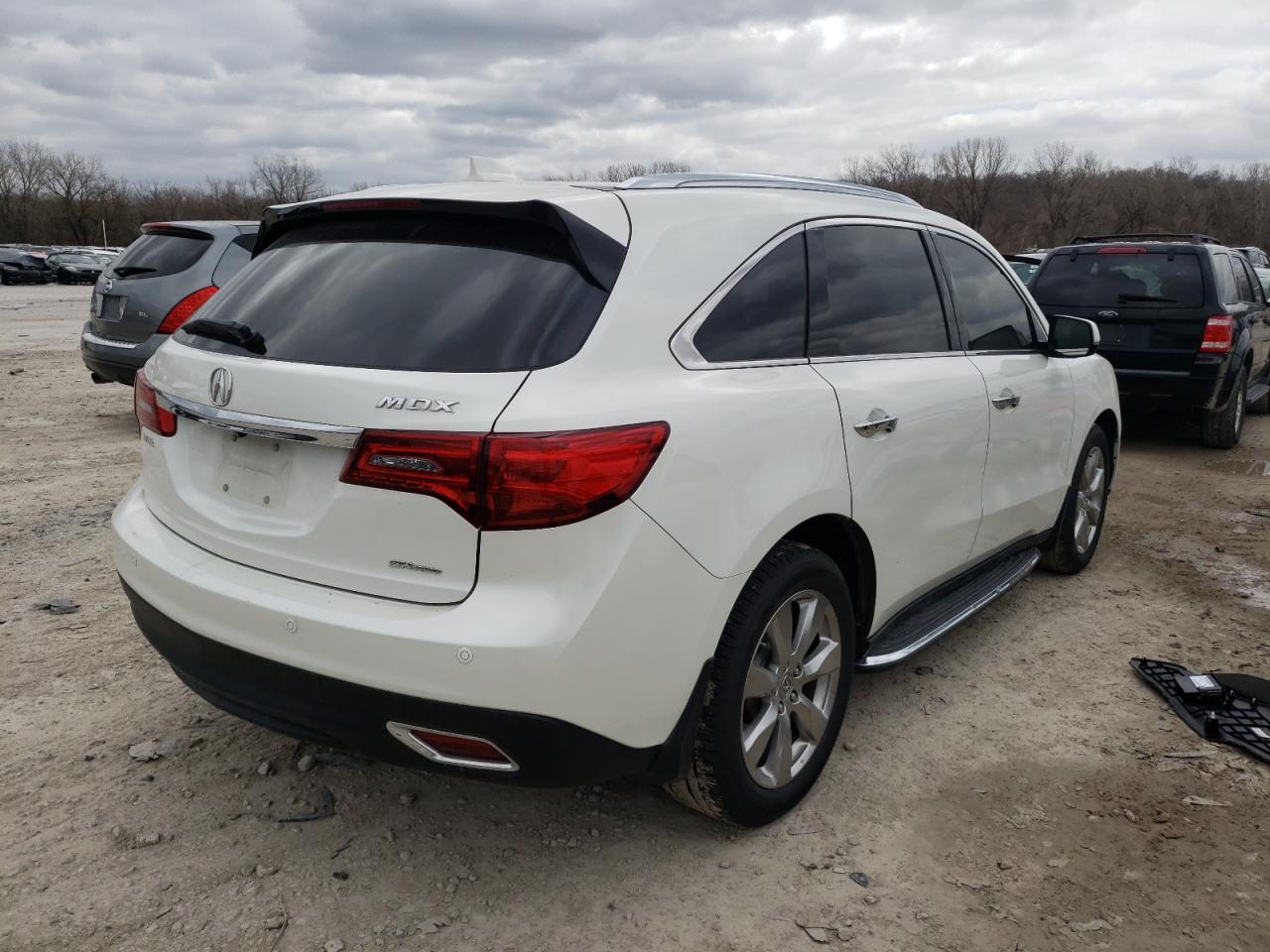 Photo 4 from auction – 2016 ACURA MDX ADVANC with VIN 5FRYD4H99GB023000