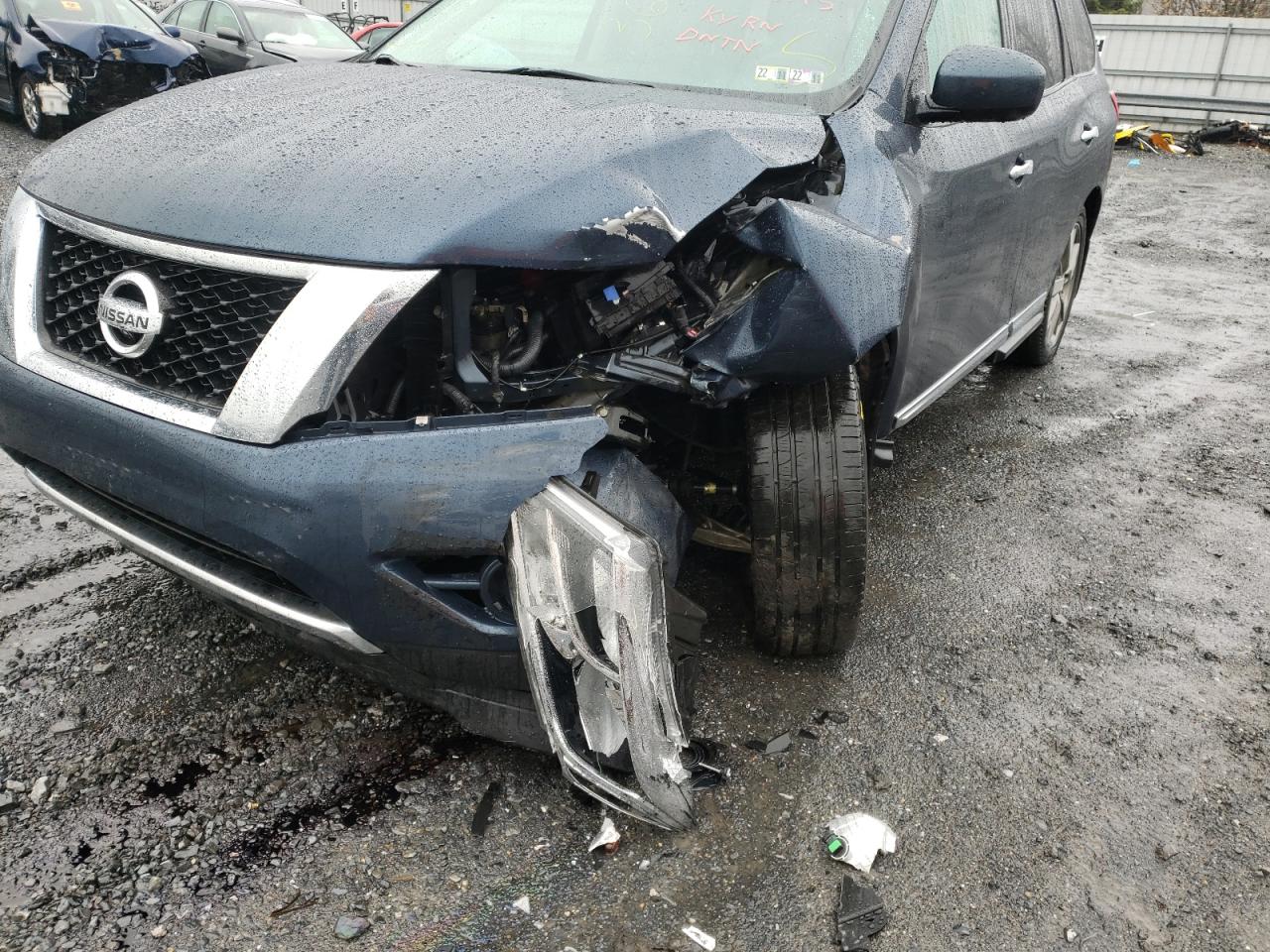 Photo 9 from auction – 2014 NISSAN PATHFINDER with VIN 5N1AR2MMXEC684222