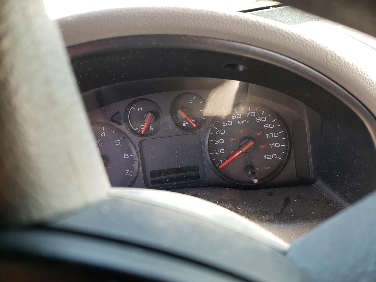 Photo 8 from auction – 2005 FORD FREESTYLE with VIN 1FMZK01145GA48894