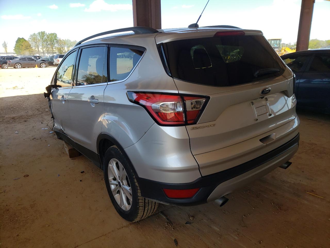 Photo 3 from auction – 2018 FORD ESCAPE SE with VIN 1FMCU0GD0JUB76028