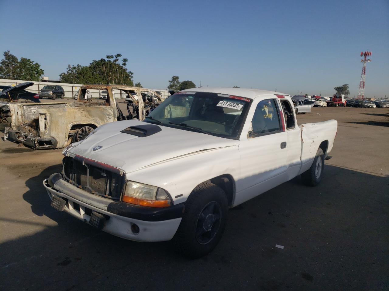 Photo 2 from auction – 1998 DODGE DAKOTA with VIN 1B7FL22P1WS581352