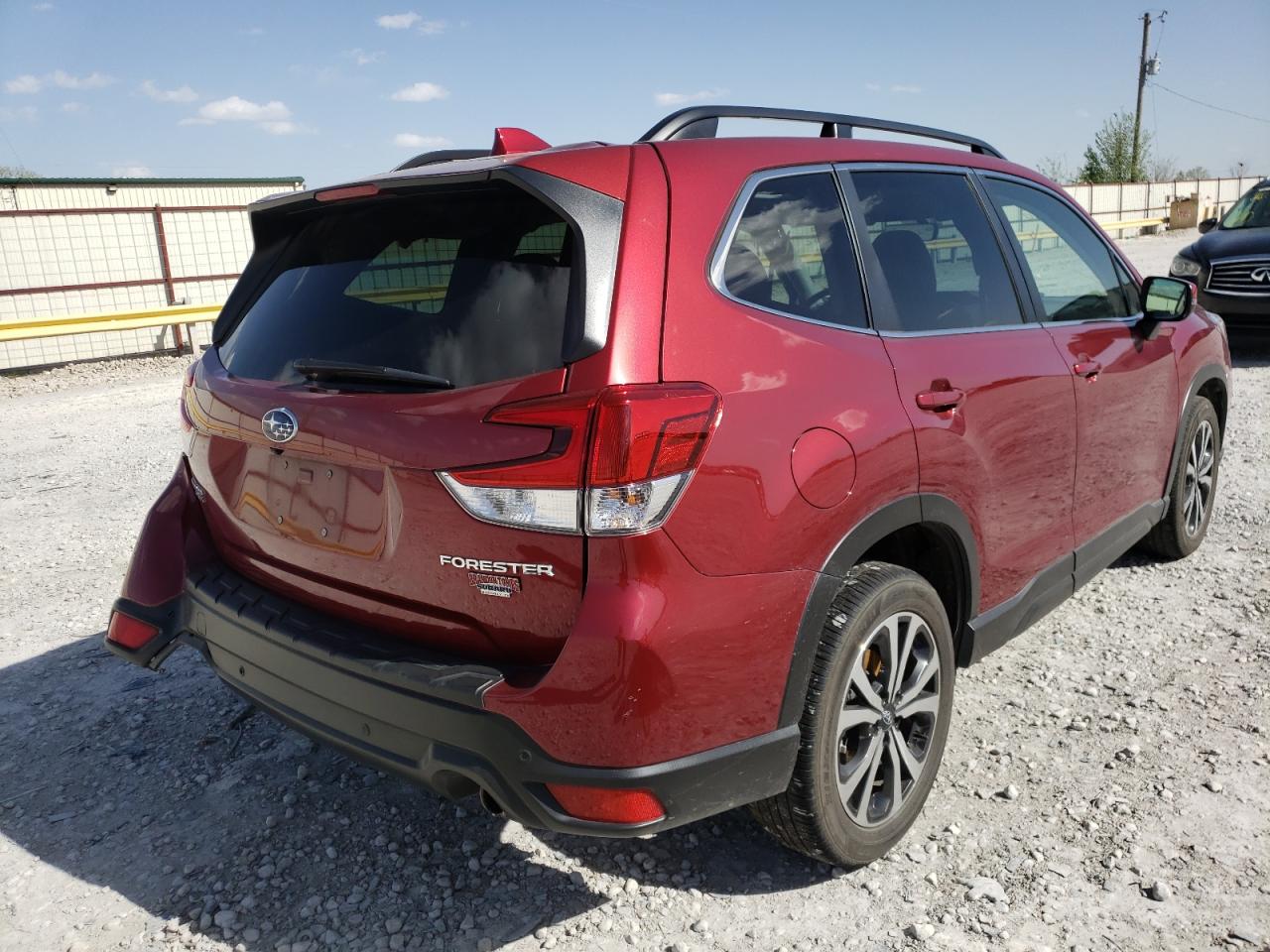 Photo 4 from auction – 2020 SUBARU FORESTER L with VIN JF2SKAUC6LH577720