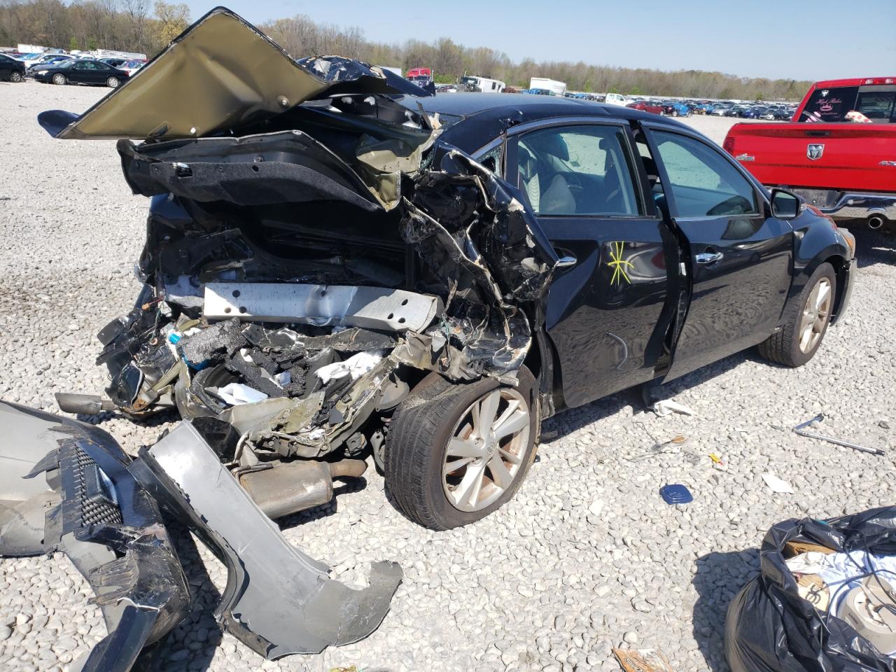 Photo 4 from auction – 2014 NISSAN ALTIMA 2.5 with VIN 1N4AL3AP1EN210082