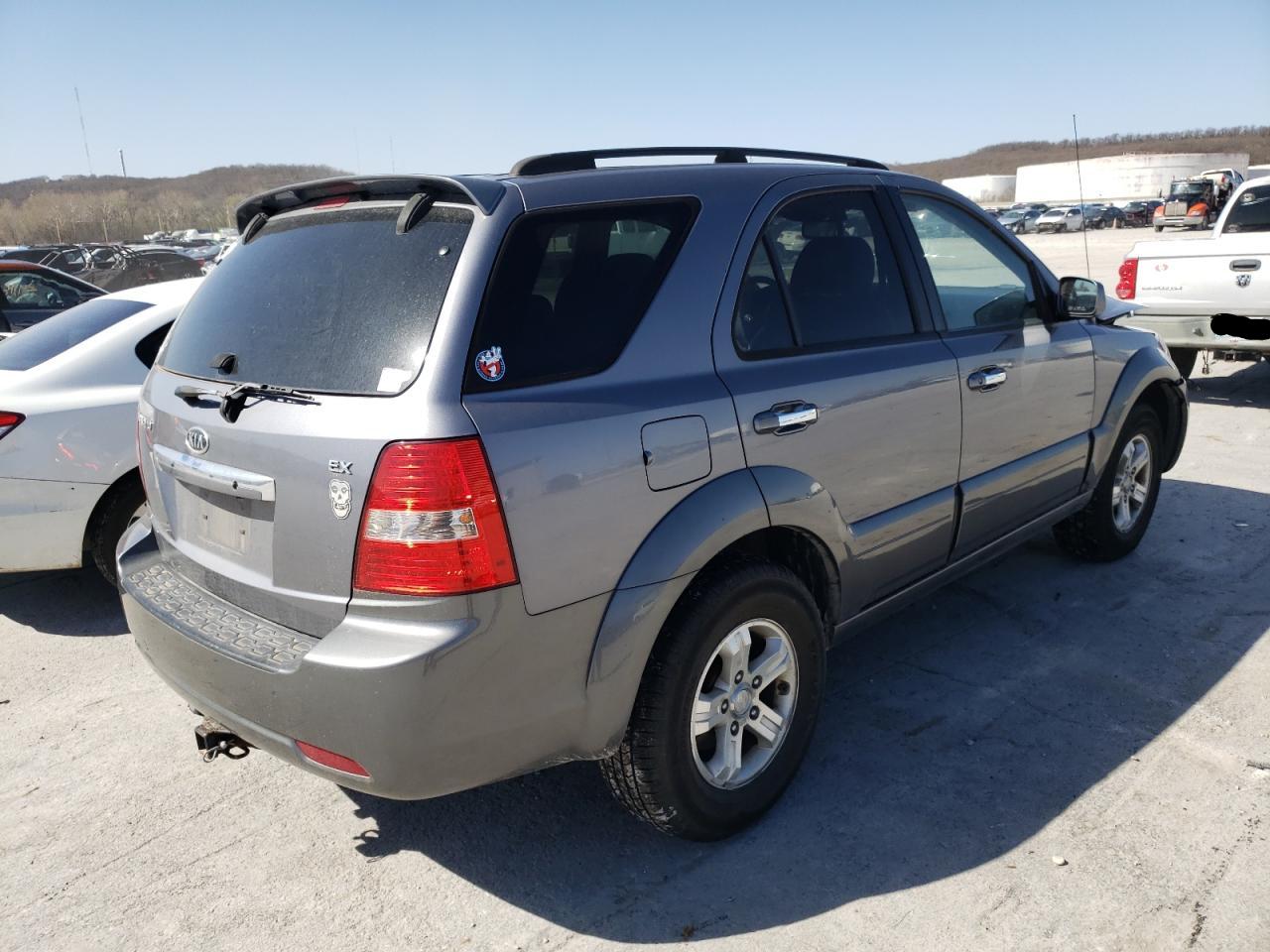 Photo 4 from auction – 2008 KIA SORENTO EX with VIN KNDJC736685783151