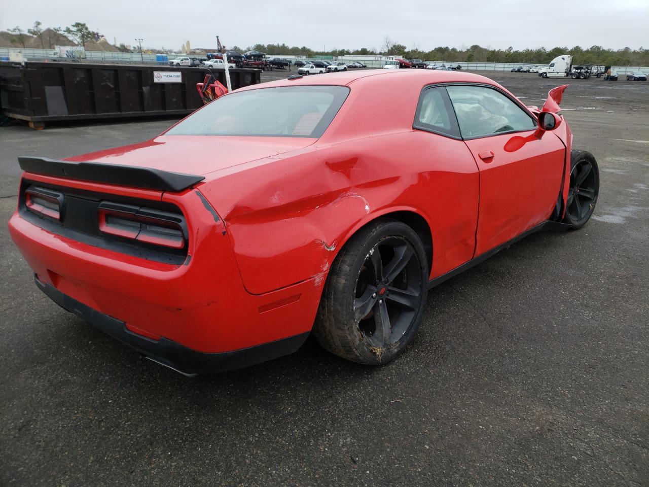 Photo 4 from auction – 2018 DODGE CHALLENGER with VIN 2C3CDZBT1JH208953