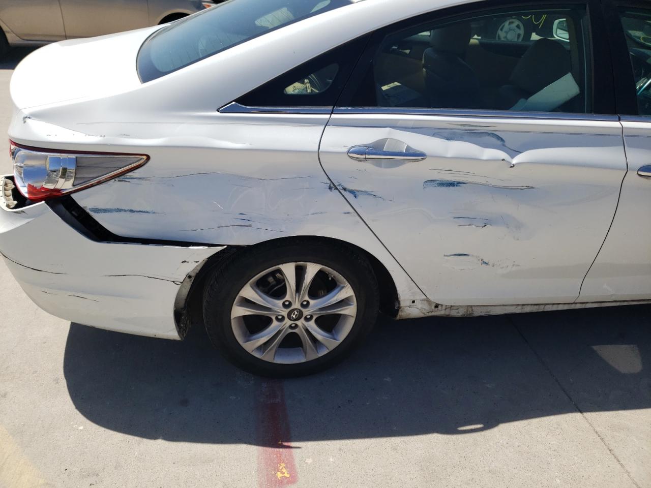 صورة رقم 9 من المزاد - 2011 HYUNDAI SONATA SE مع VIN 5NPEC4AC0BH282045