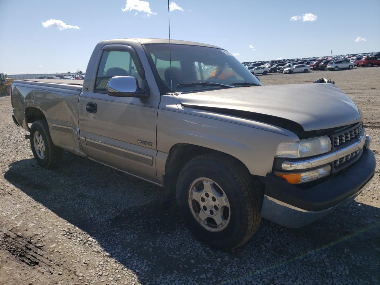 CHEVROLET SILVERADO 1999 with VIN 1GCEC14TXXE126399 - Photo from auction