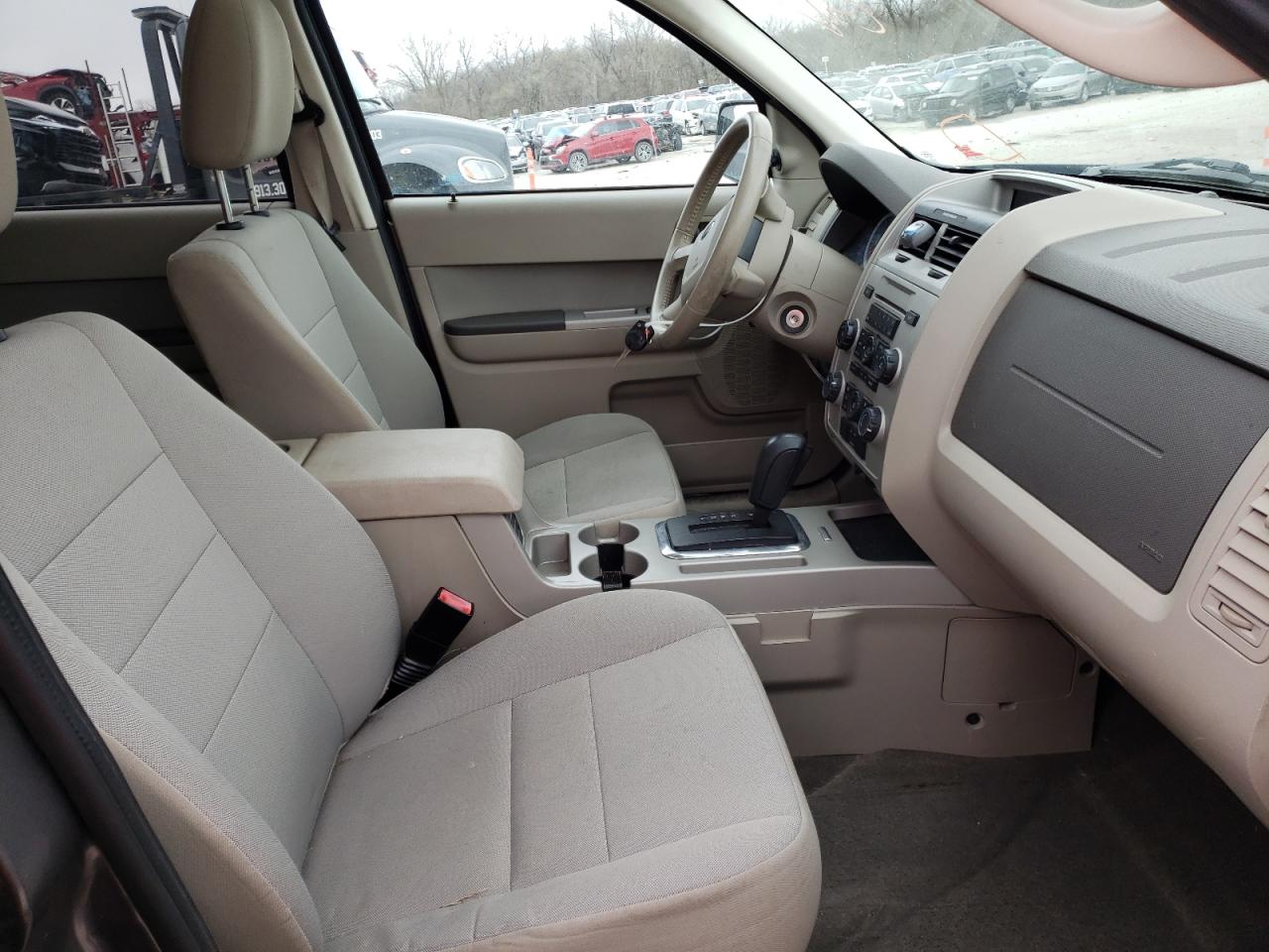 Photo 5 from auction – 2012 FORD ESCAPE XLT with VIN 1FMCU0D77CKC18241