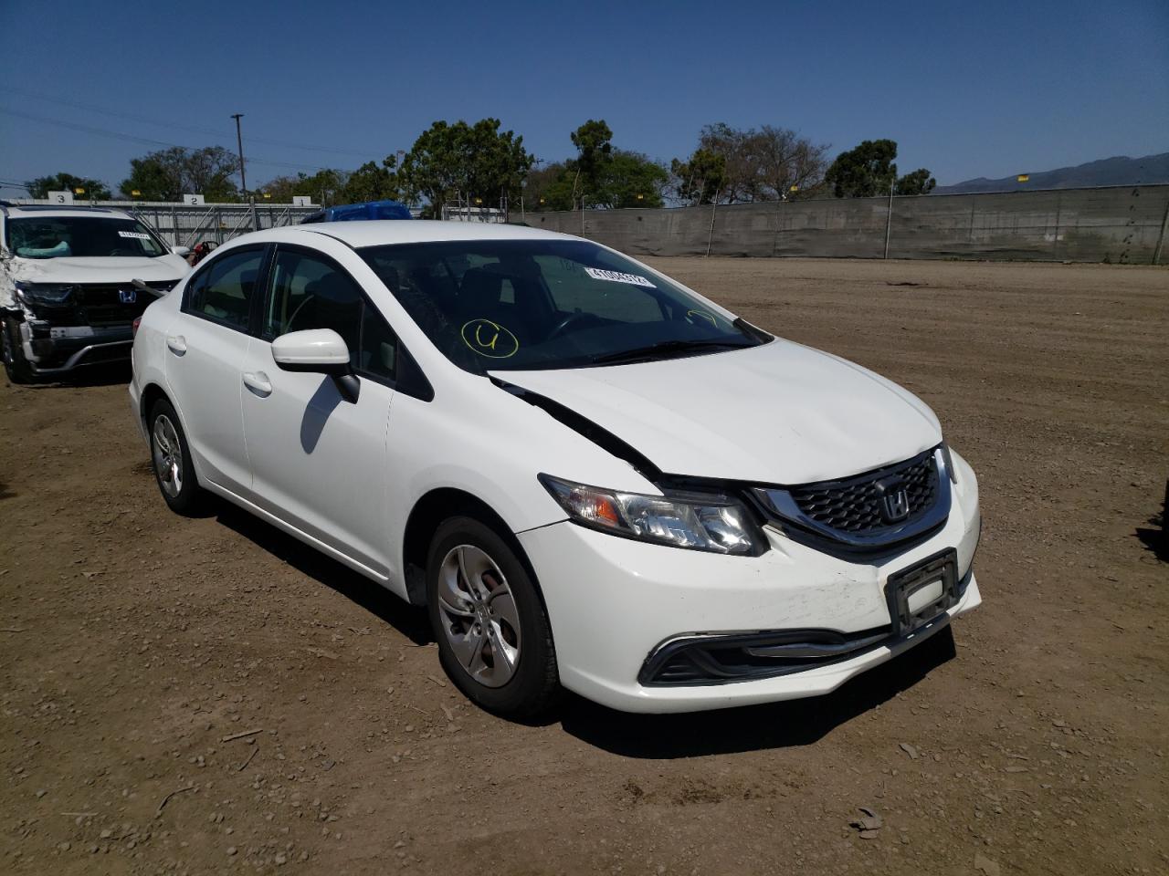 Photo 1 from auction – 2014 HONDA CIVIC LX with VIN 19XFB2F58EE261913