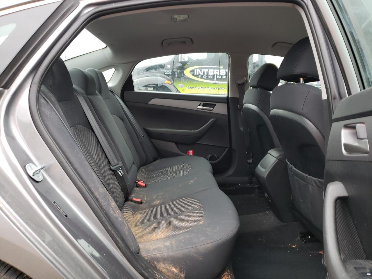 Photo 6 from auction – 2018 HYUNDAI SONATA SE with VIN 5NPE24AF2JH687948
